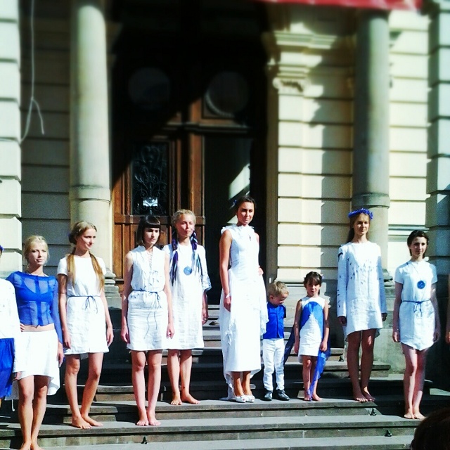 Фотозвіт з презентації літньої колекції одягу «Ластівка» від Олі Стеблак