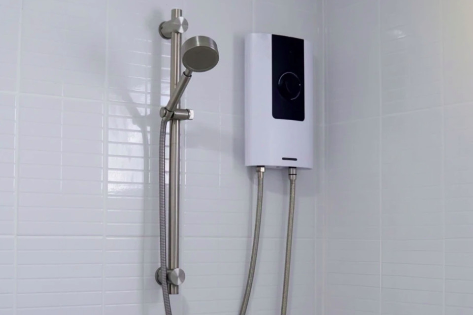 Як обрати проточний водонагрівач, щоб не чекати гарячу воду навіть взимку — поради експертів ВЕНКОН