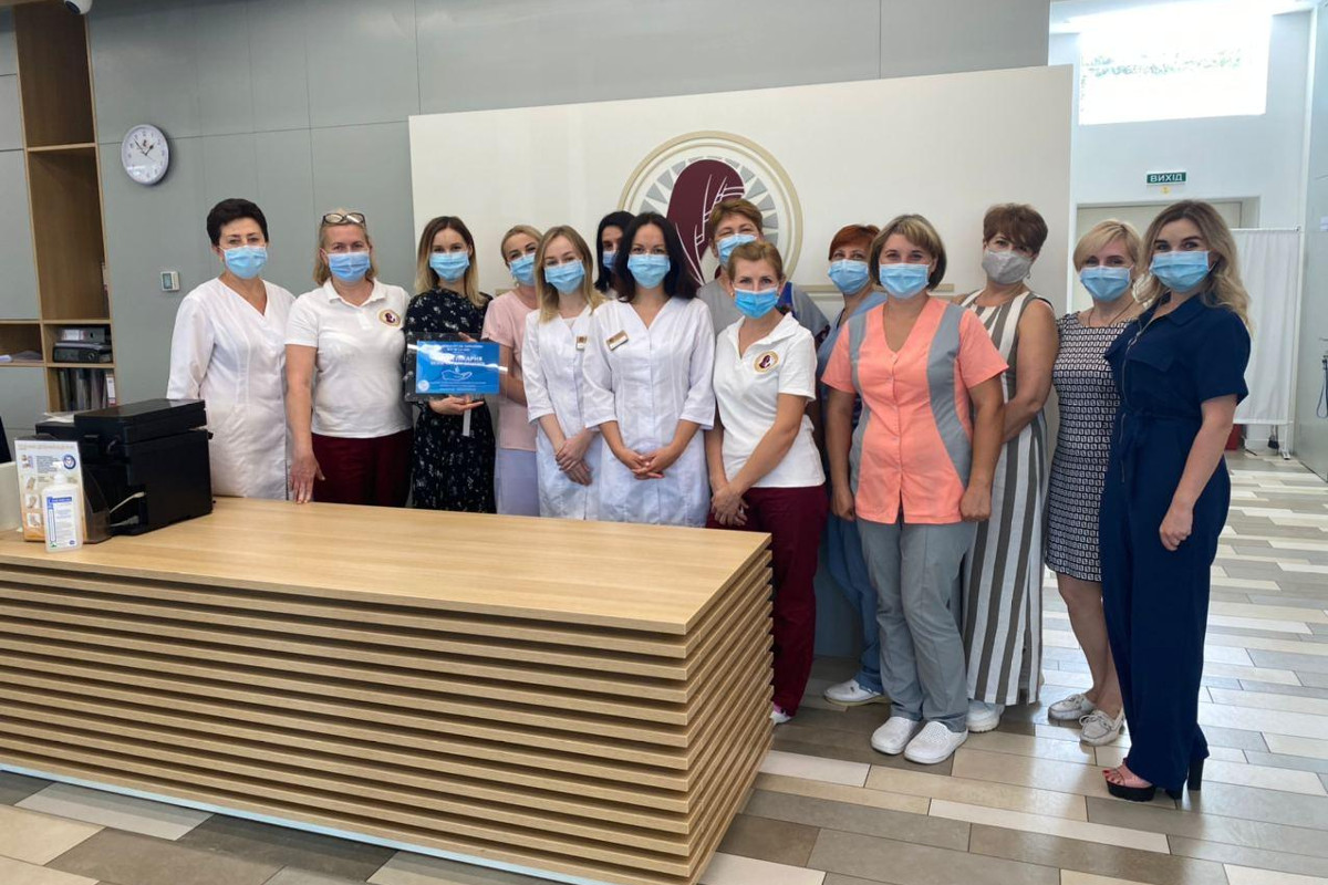 Як клініка Святої Параскеви розвиває персонал для підвищення якості медичних послуг: наша інвестиція у професіоналів